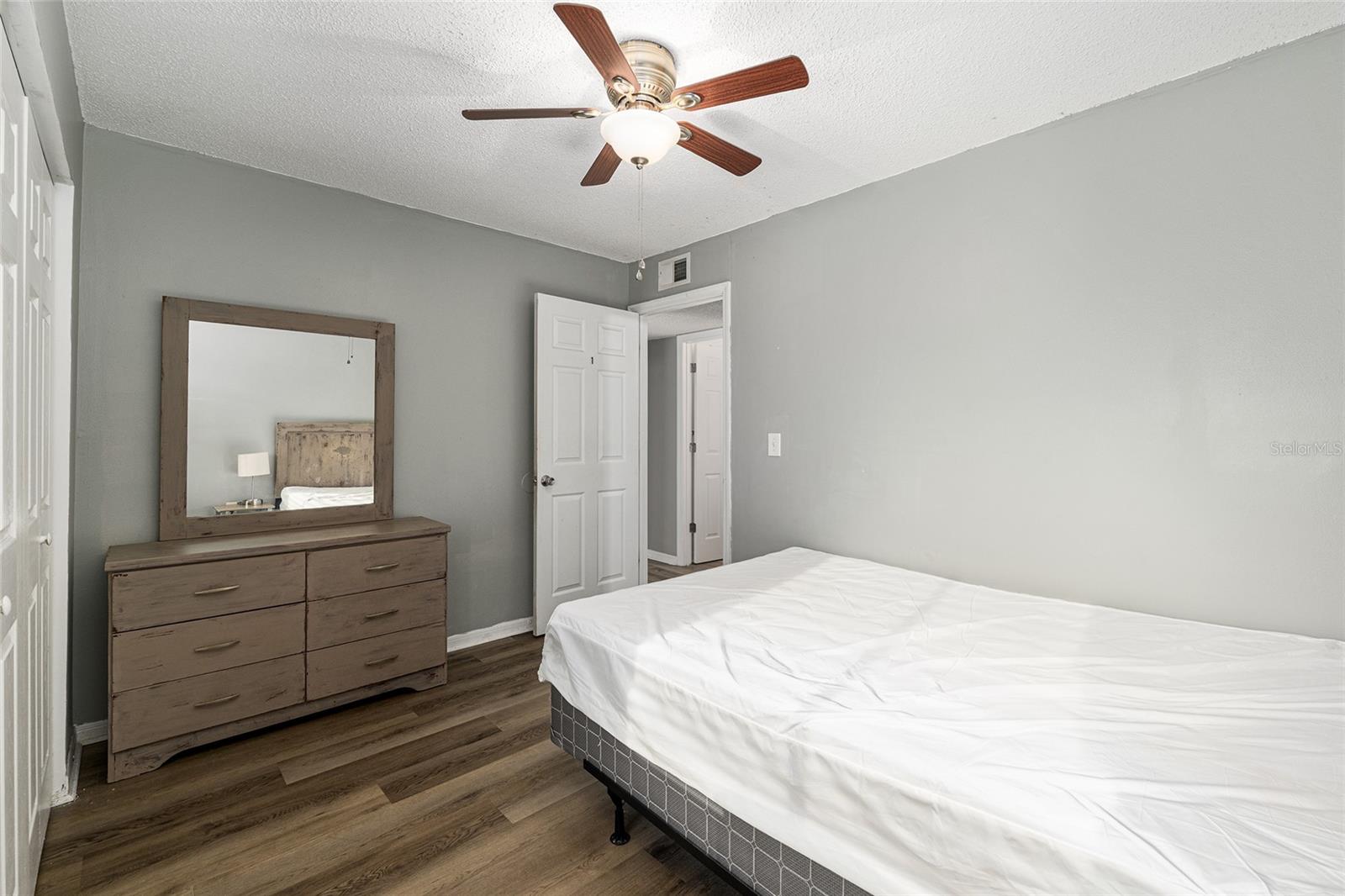Image 15 of 31 For 2601 Archer Road G 128