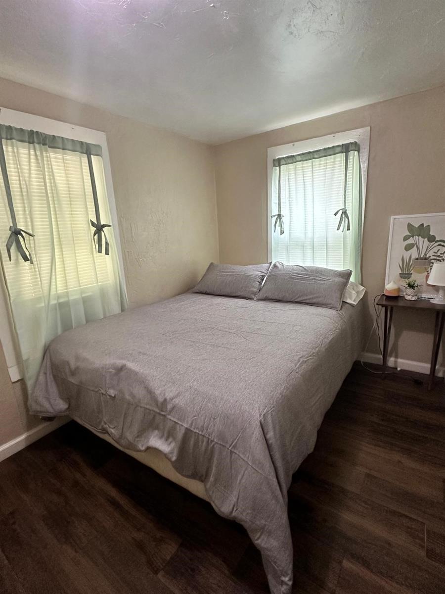 Image 11 of 18 For 2529 11th Avenue