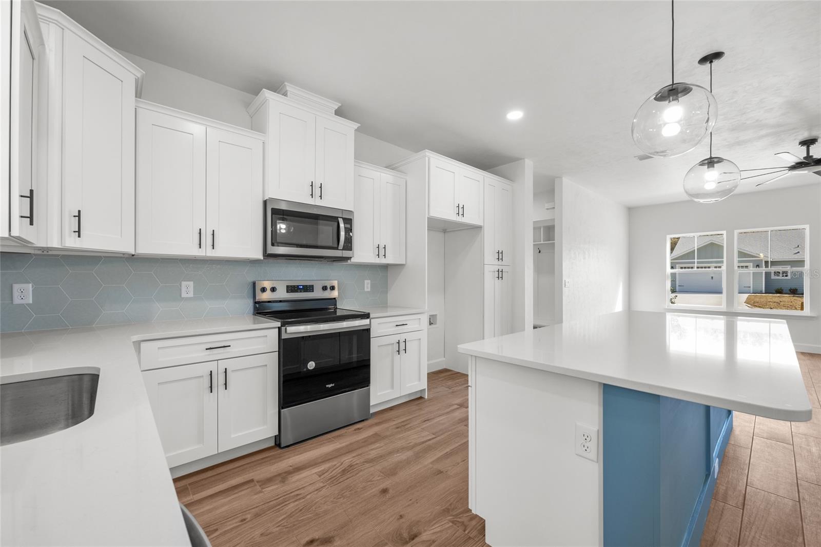 Image 10 of 30 For 601 Fisher Drive