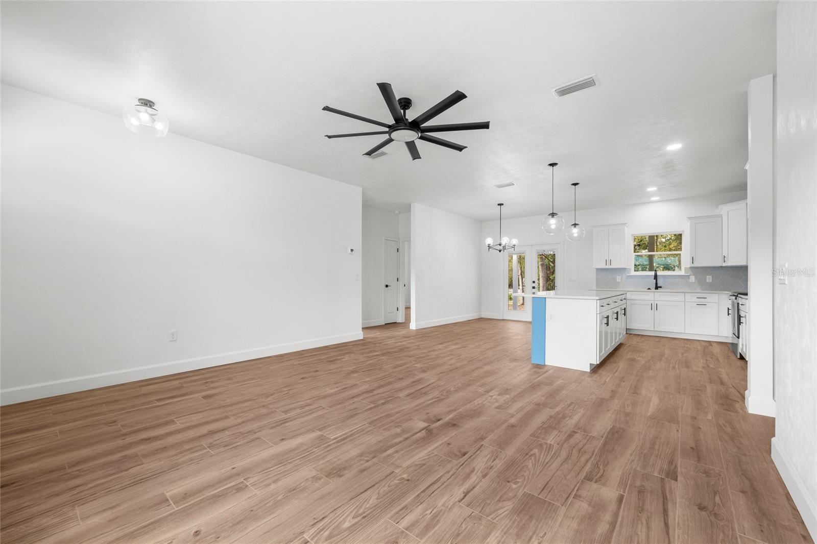 Image 13 of 30 For 601 Fisher Drive