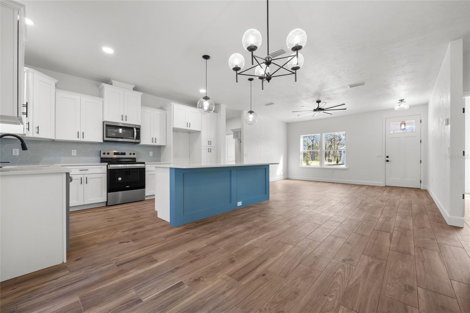 Image 7 of 30 For 601 Fisher Drive