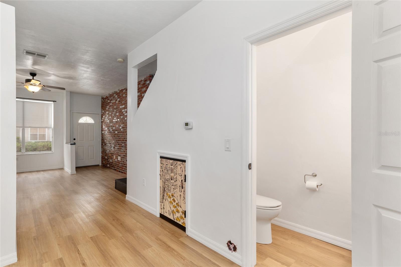 Image 13 of 36 For 4415 34th Street 503