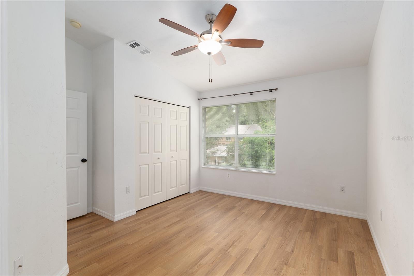 Image 24 of 36 For 4415 34th Street 503