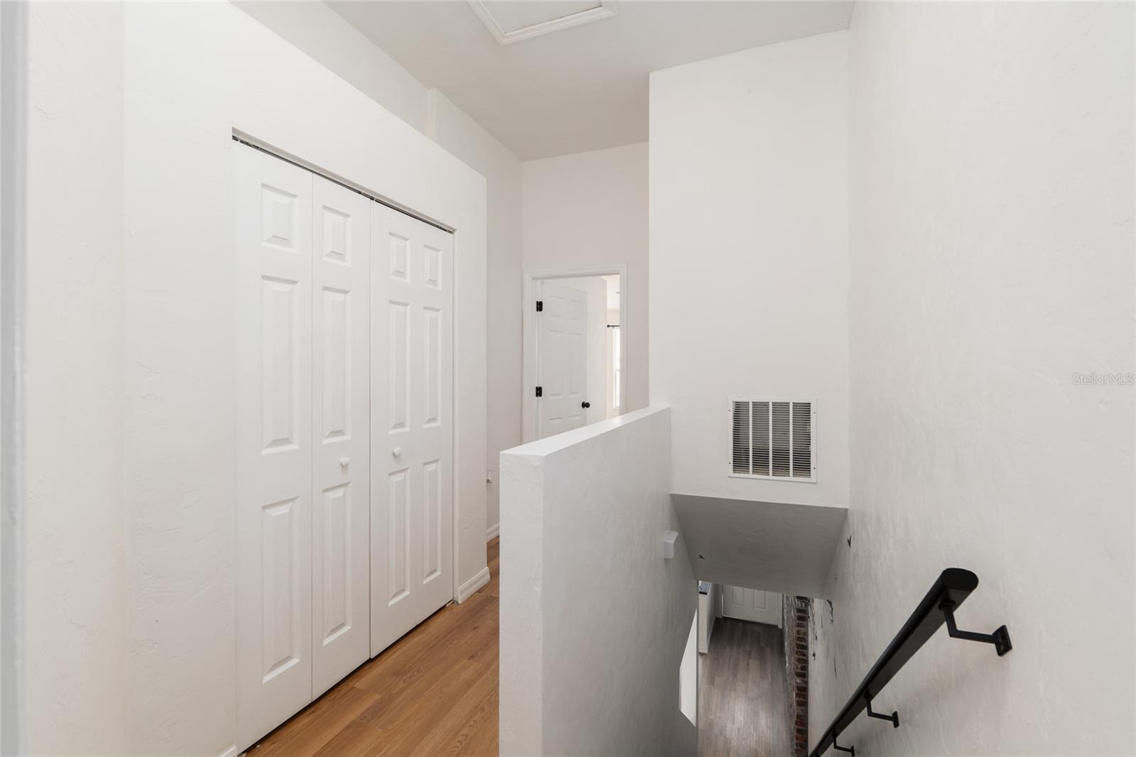 Image 29 of 36 For 4415 34th Street 503