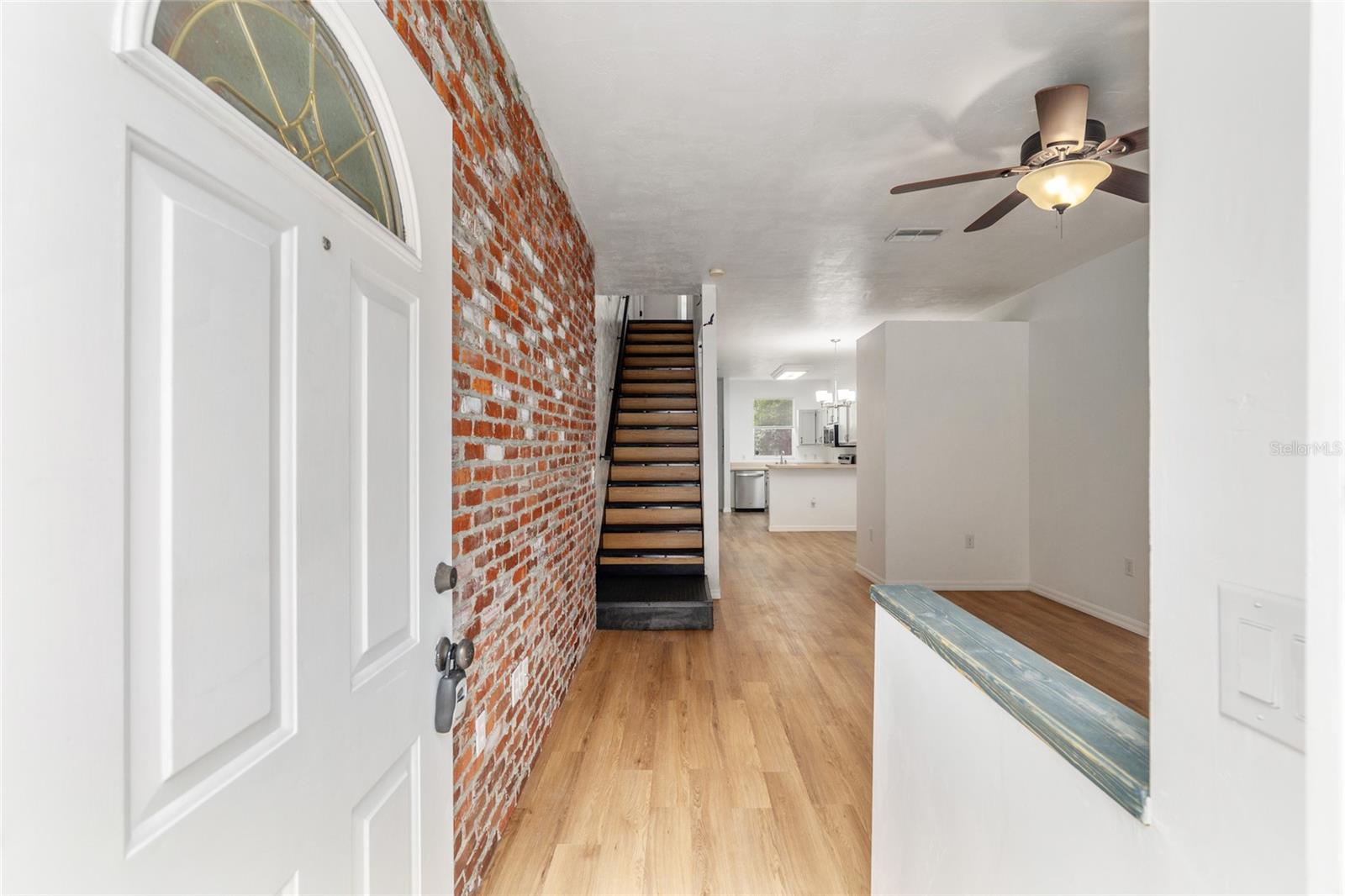 Image 4 of 36 For 4415 34th Street 503