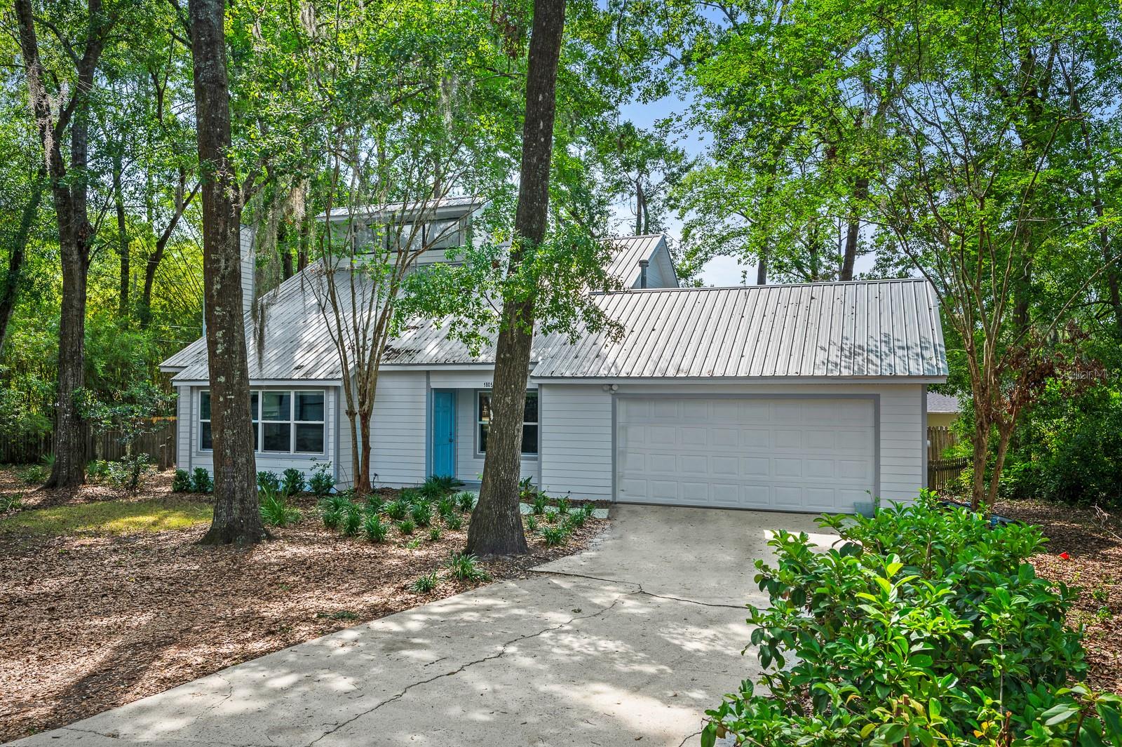 Image 3 of 27 For 1805 43rd Street