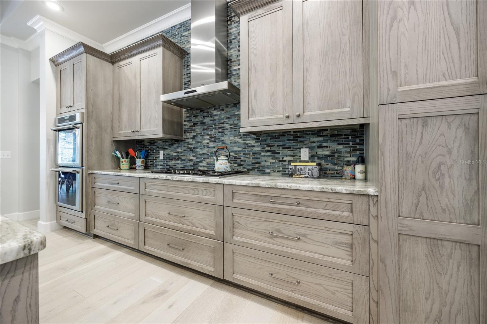 Image 23 of 82 For 2924 106th Street