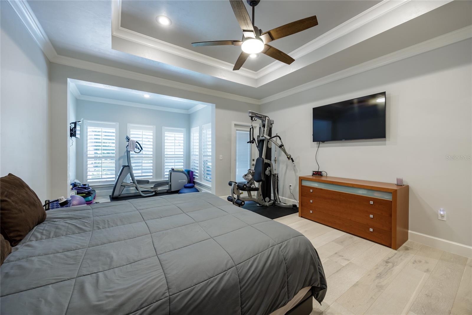 Image 38 of 82 For 2924 106th Street