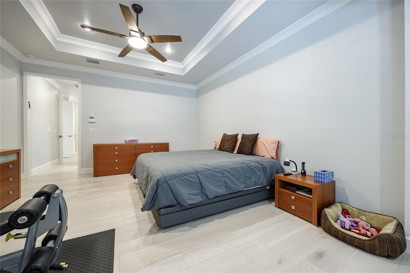 Image 39 of 82 For 2924 106th Street
