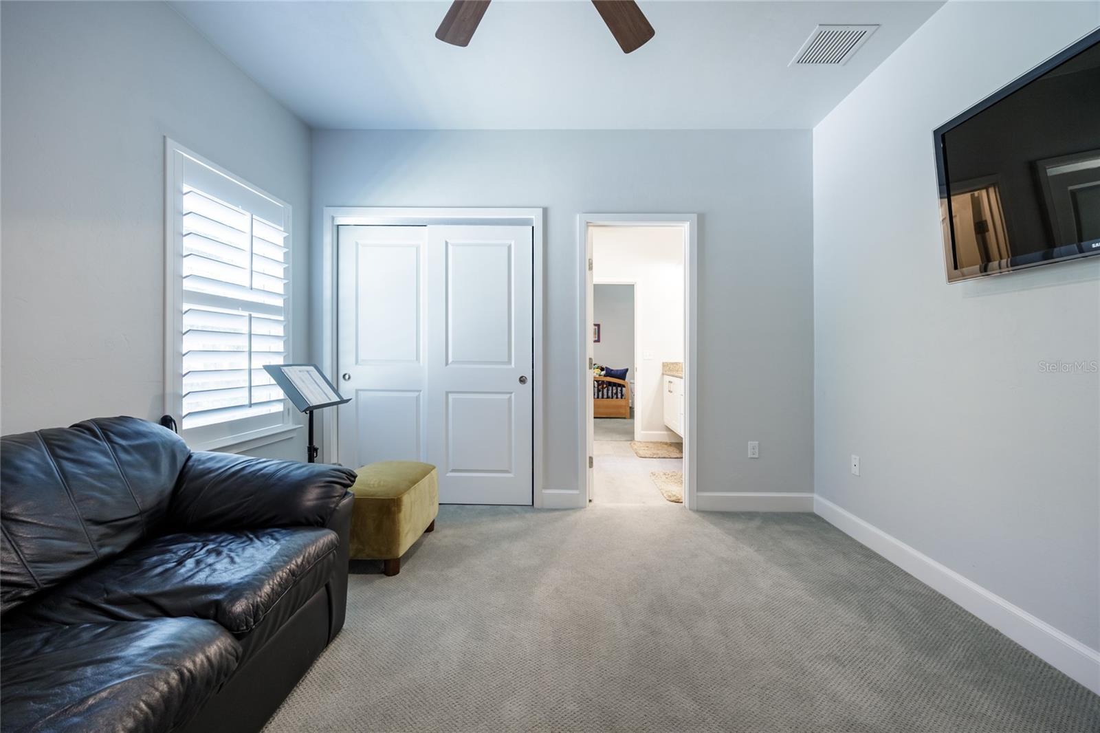 Image 58 of 82 For 2924 106th Street