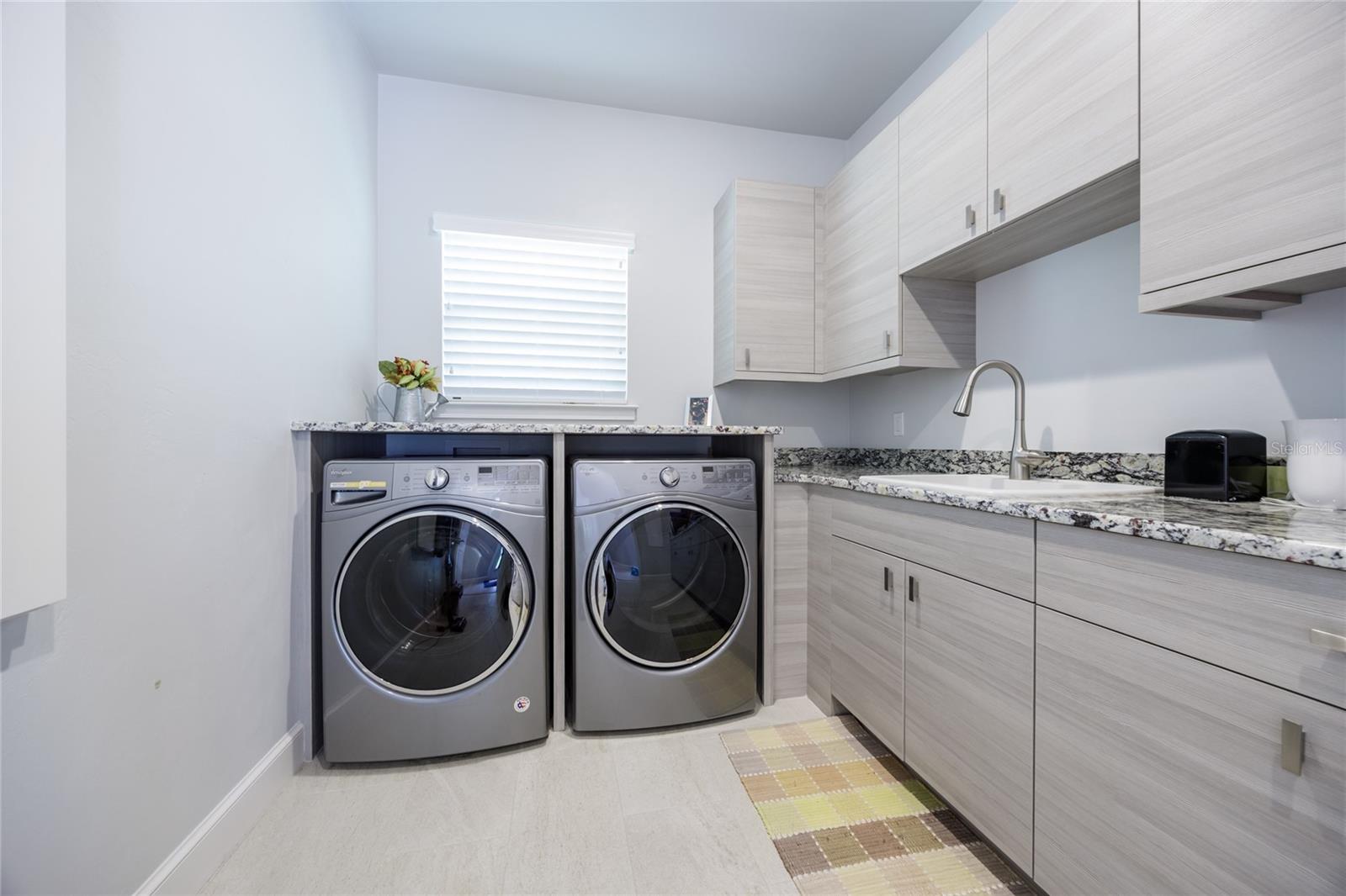 Image 68 of 82 For 2924 106th Street