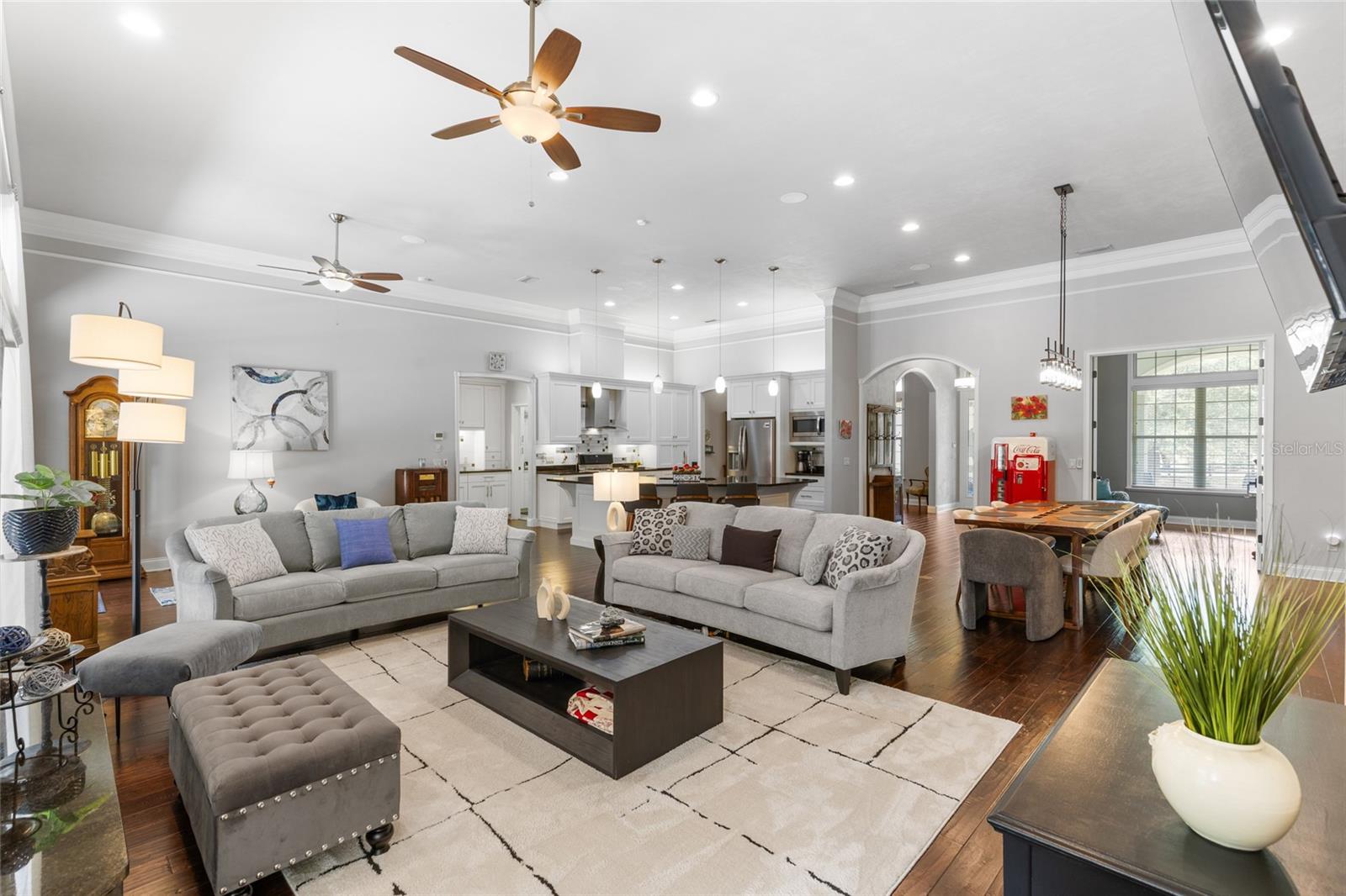 Image 11 of 68 For 563 155th Way