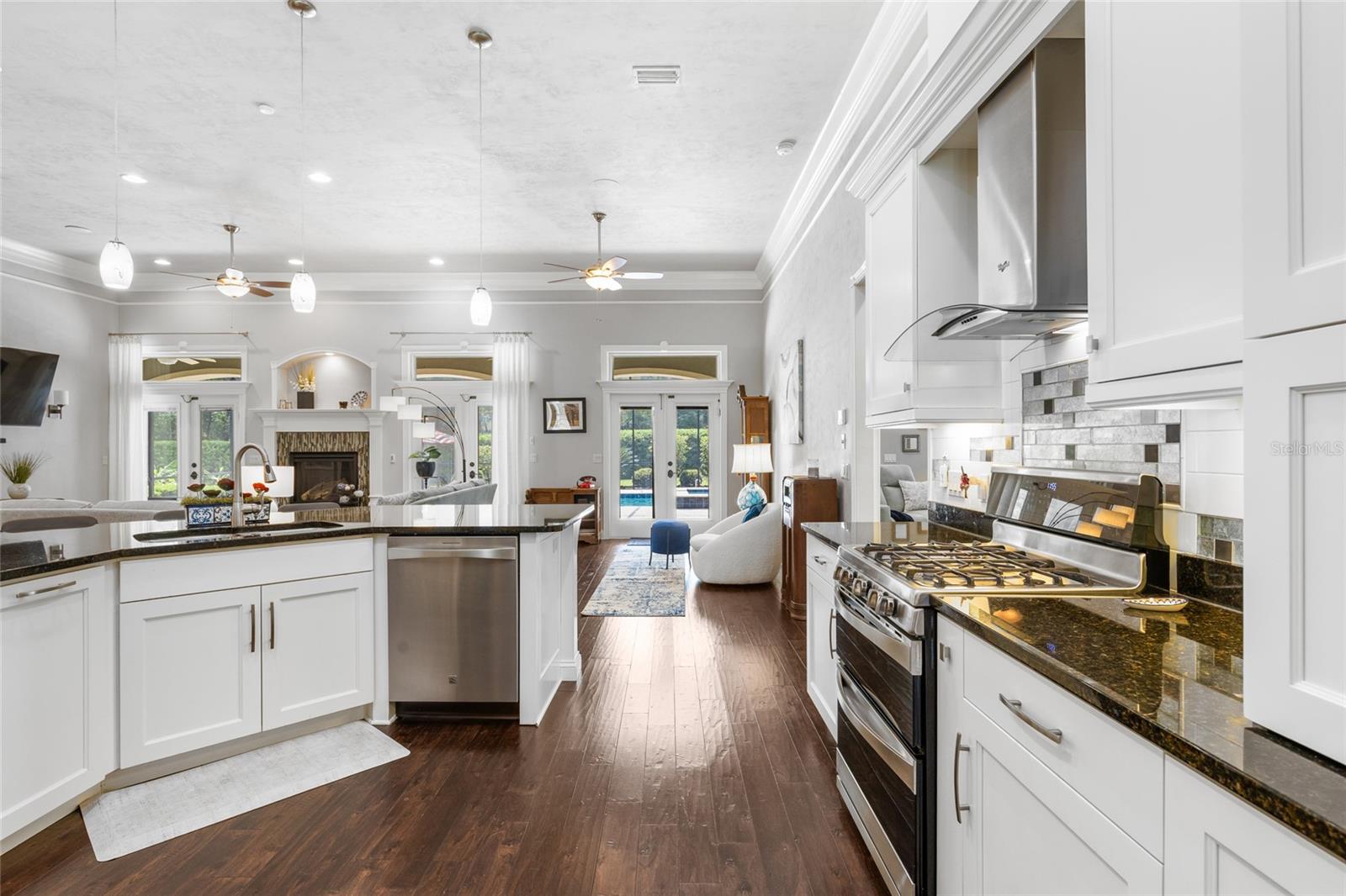 Image 19 of 68 For 563 155th Way