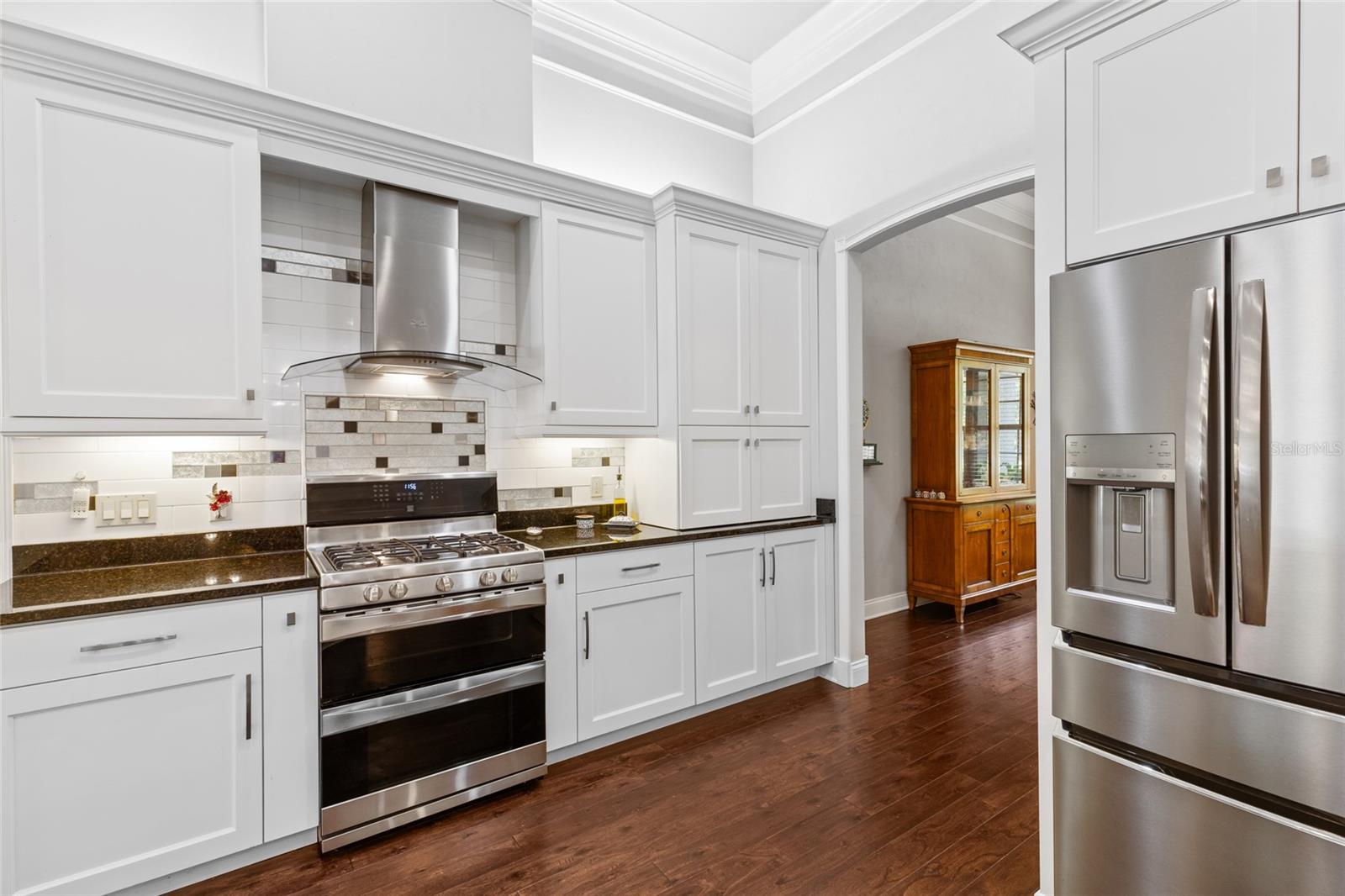 Image 21 of 68 For 563 155th Way