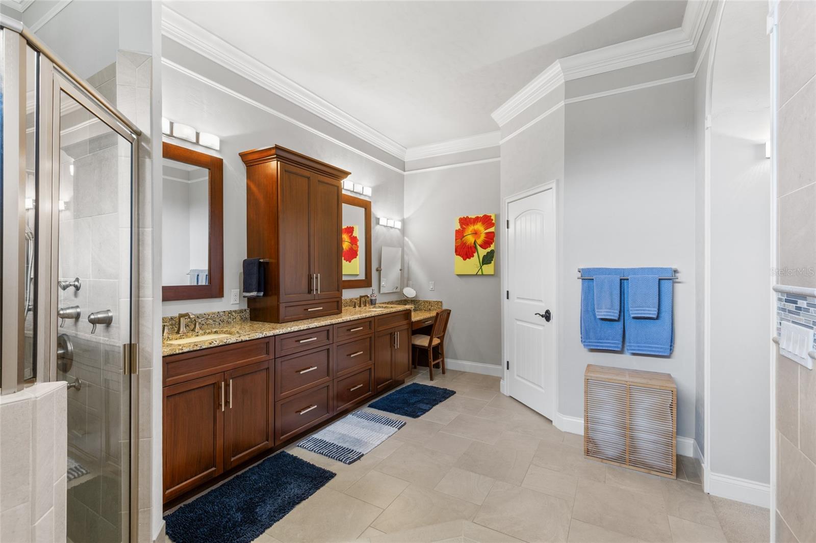 Image 33 of 68 For 563 155th Way
