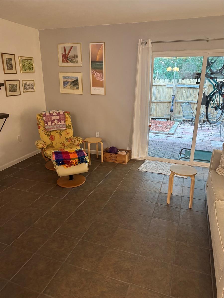 Image 9 of 21 For 2217 39th Way
