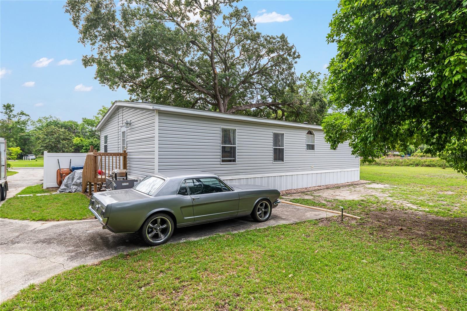 Image 40 of 47 For 610 251st Street