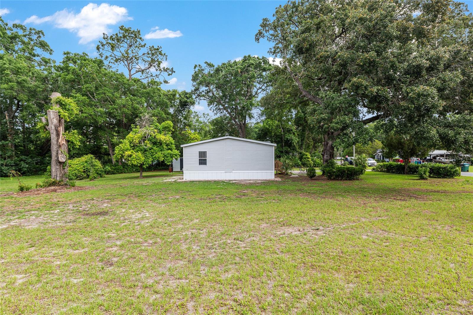 Image 44 of 47 For 610 251st Street