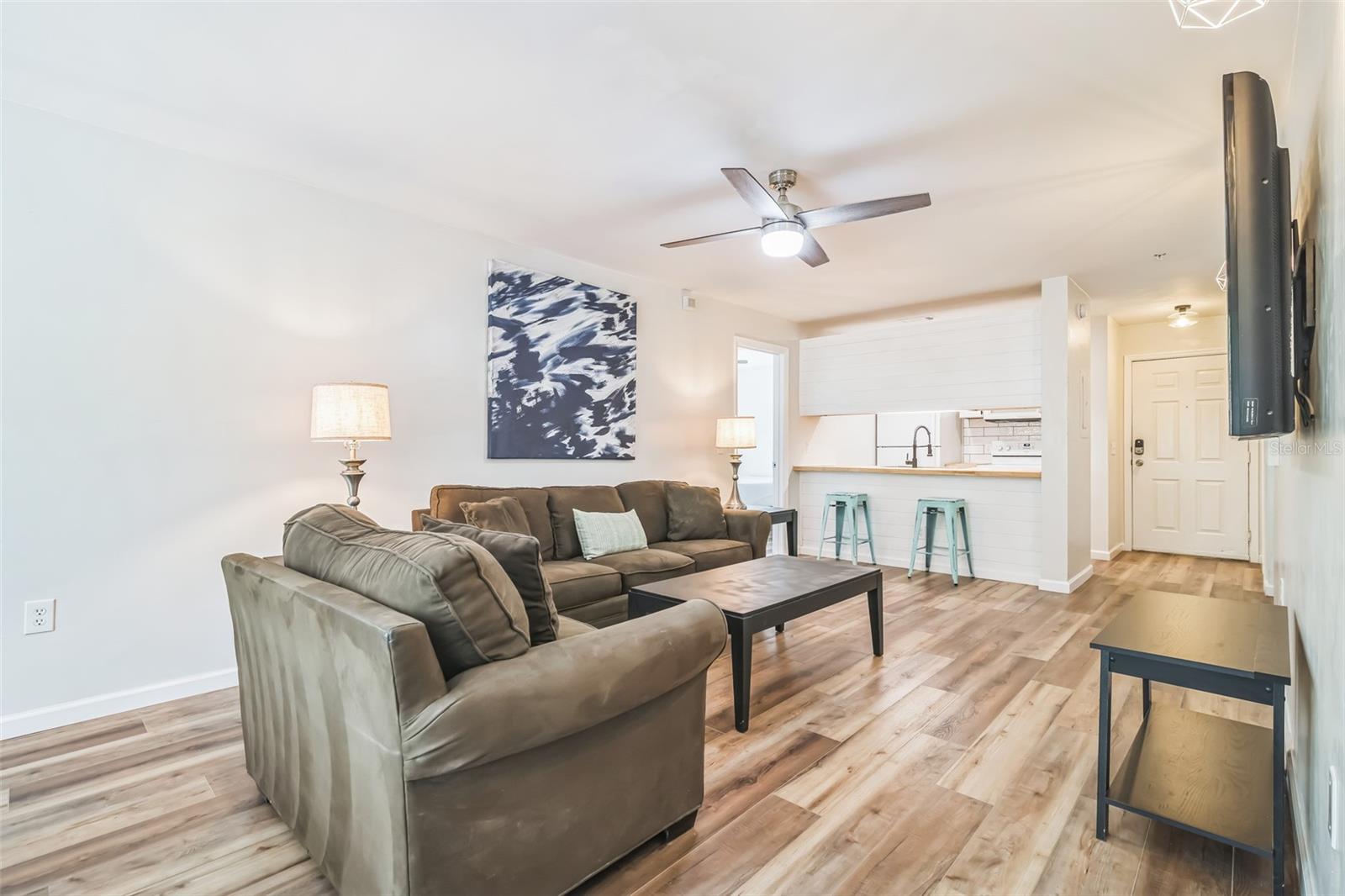 Image 2 of 28 For 3800 20th Avenue 112