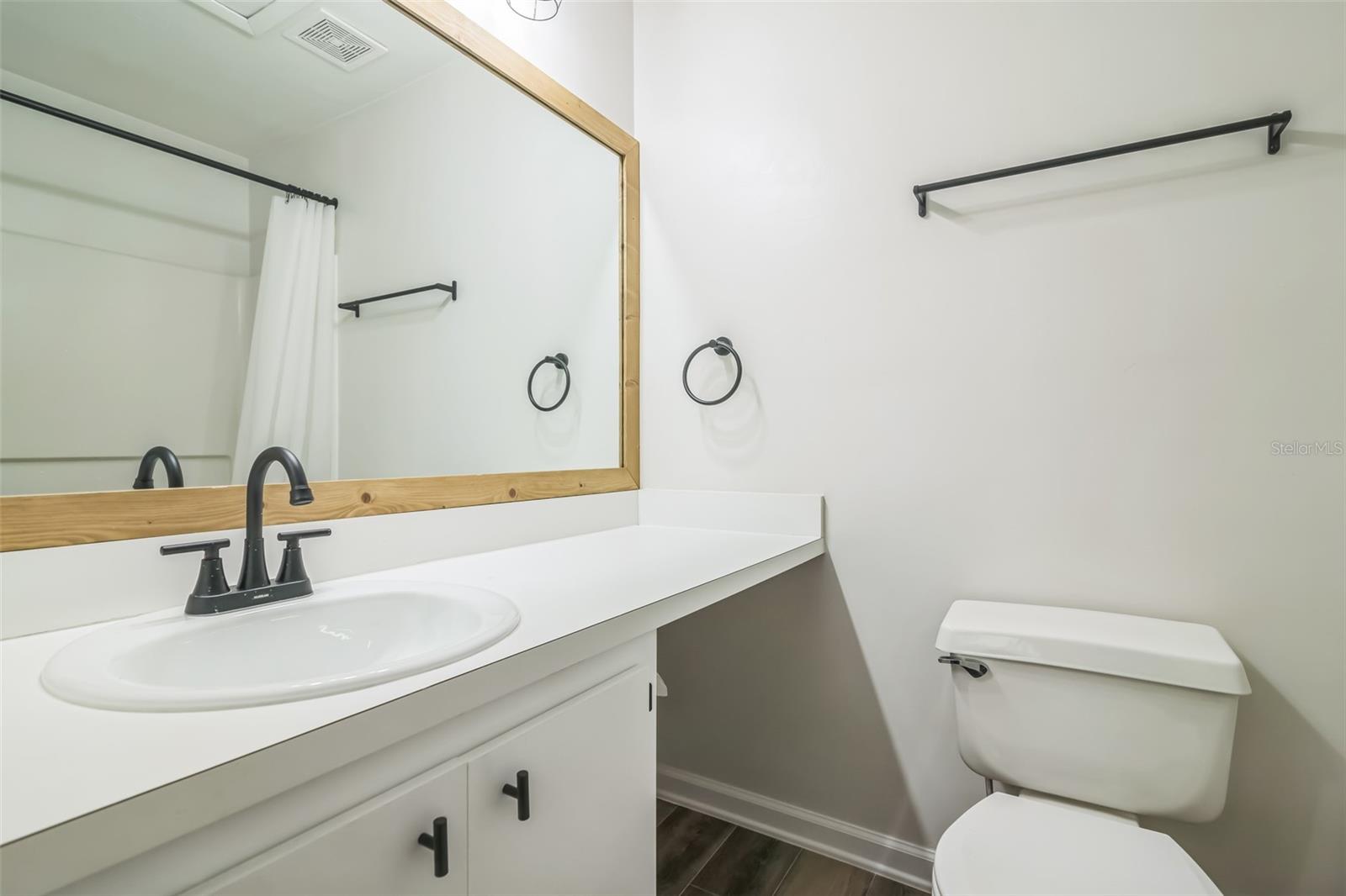 Image 20 of 28 For 3800 20th Avenue 112