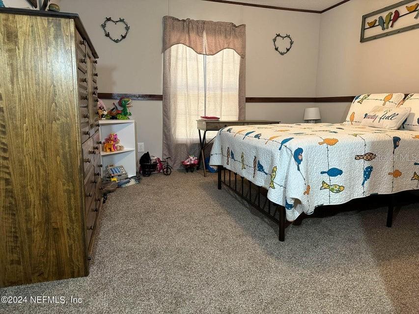 Image 17 of 52 For 9987 136th Street