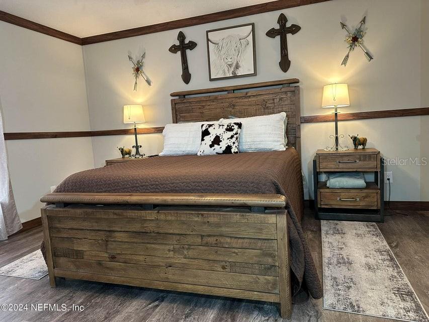 Image 21 of 52 For 9987 136th Street