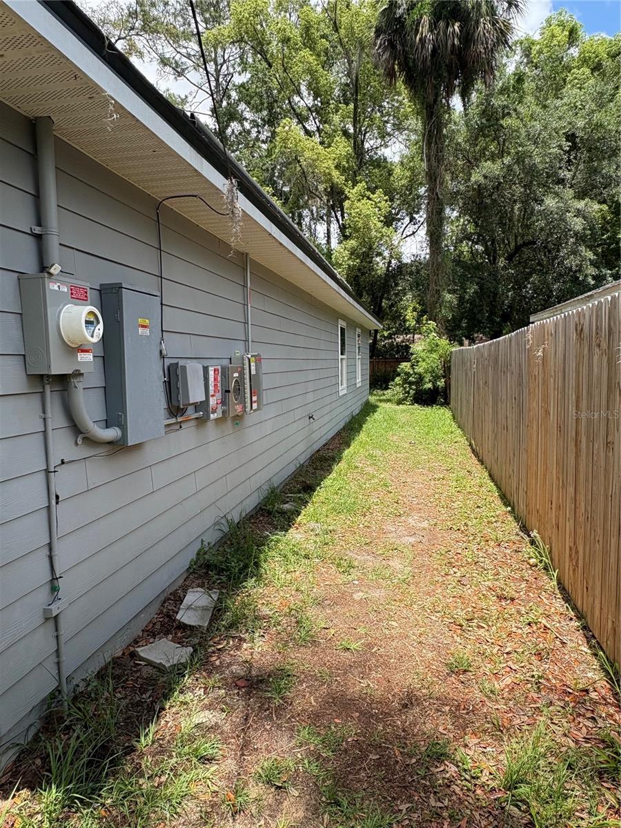 Image 2 of 6 For 1312 1st Avenue