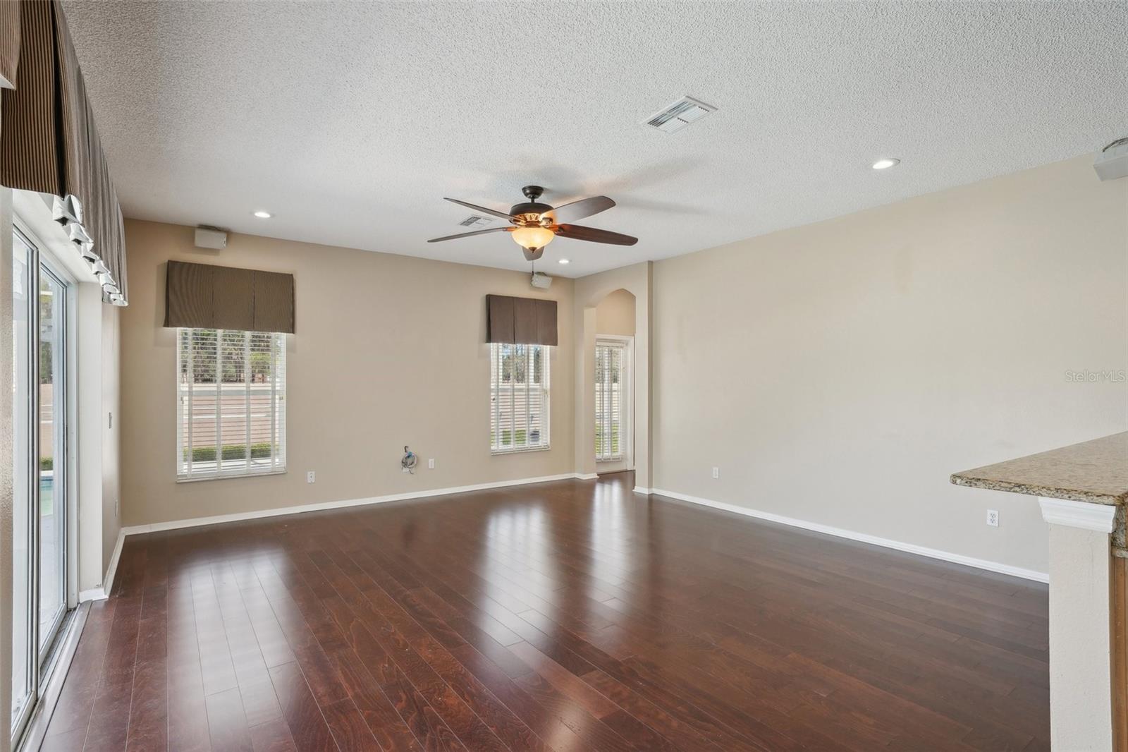 Image 17 of 86 For 6335 Cardinal Crest Drive