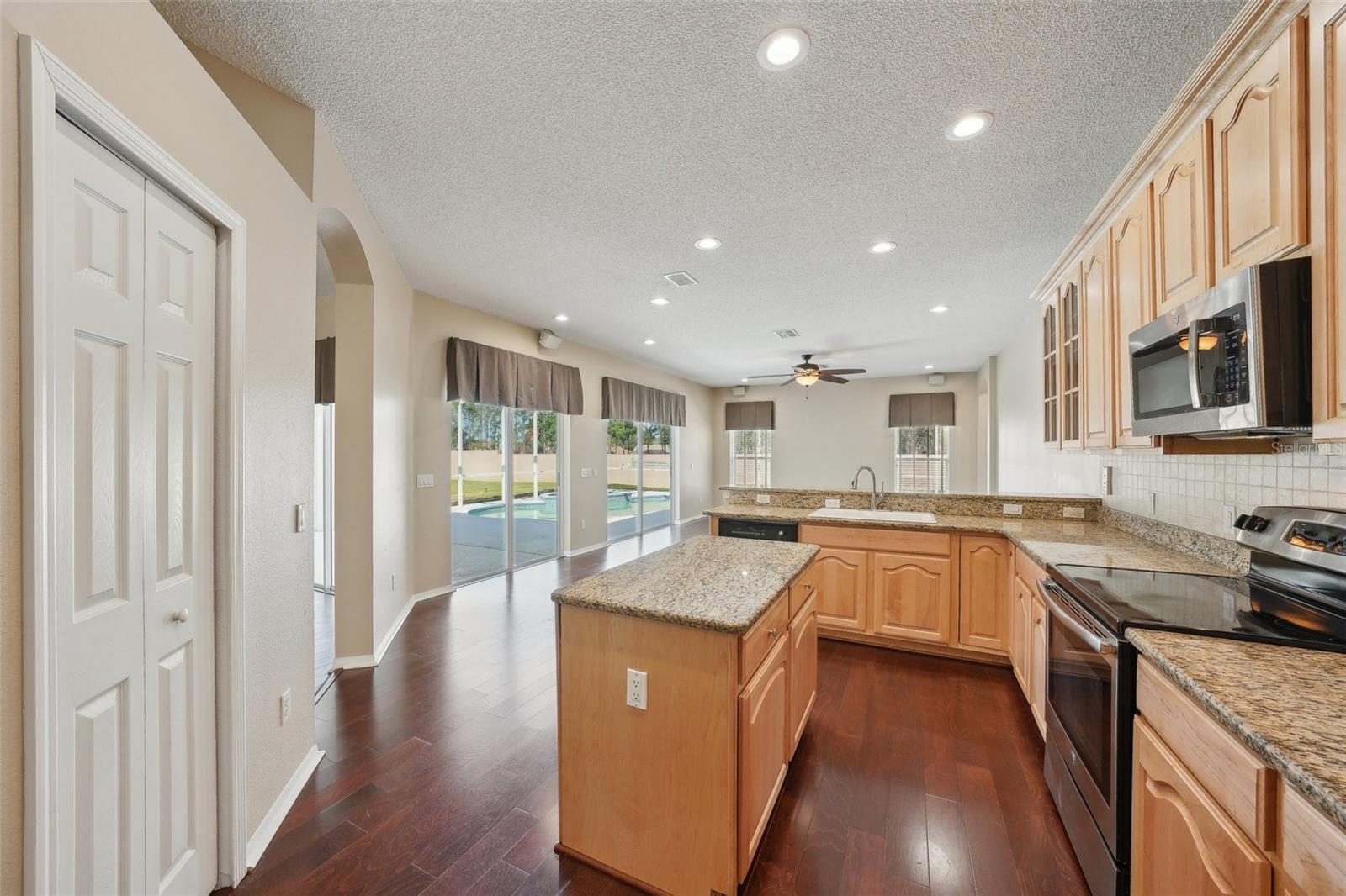 Image 28 of 86 For 6335 Cardinal Crest Drive