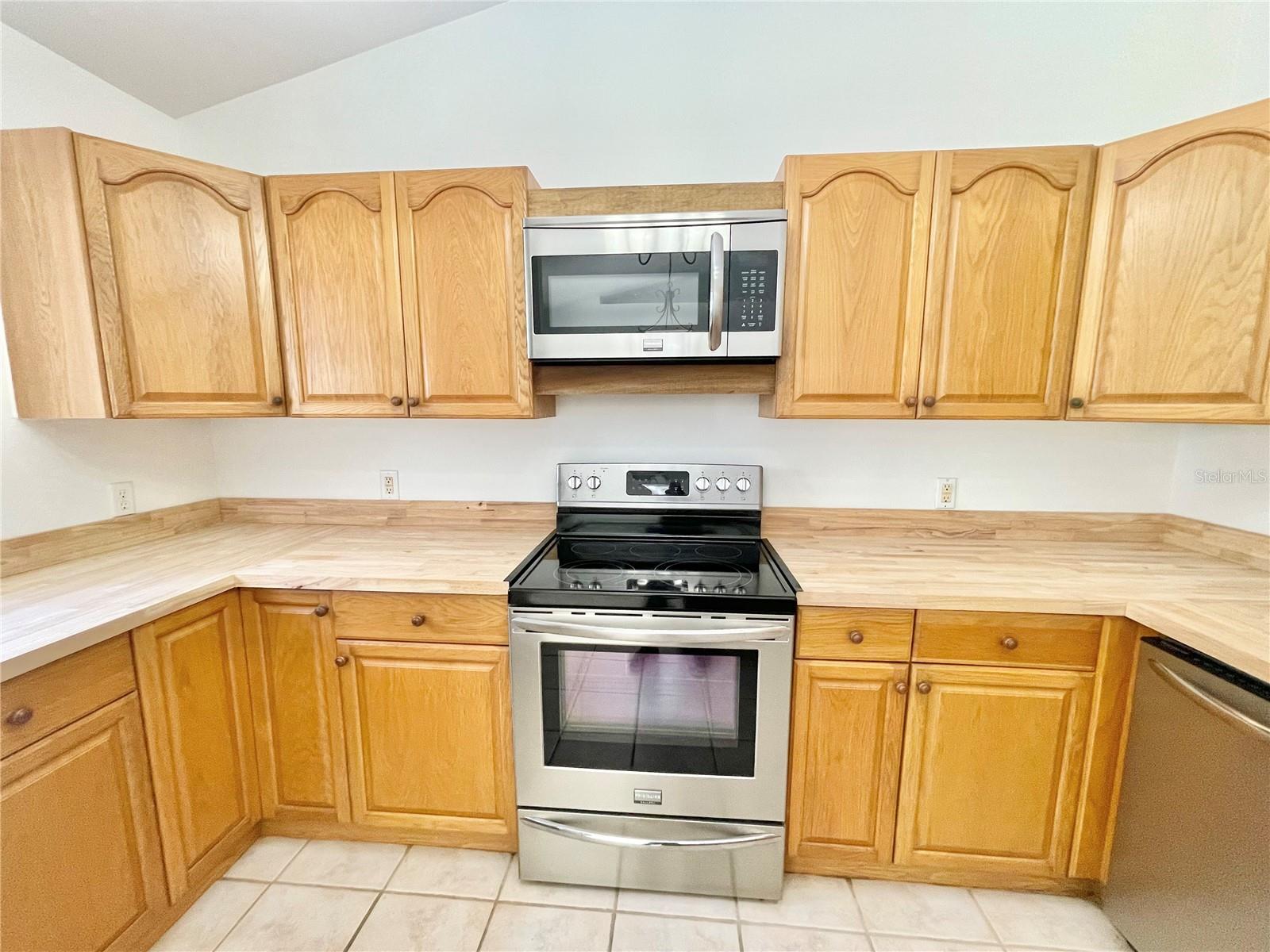 Image 5 of 41 For 24409 25th Place