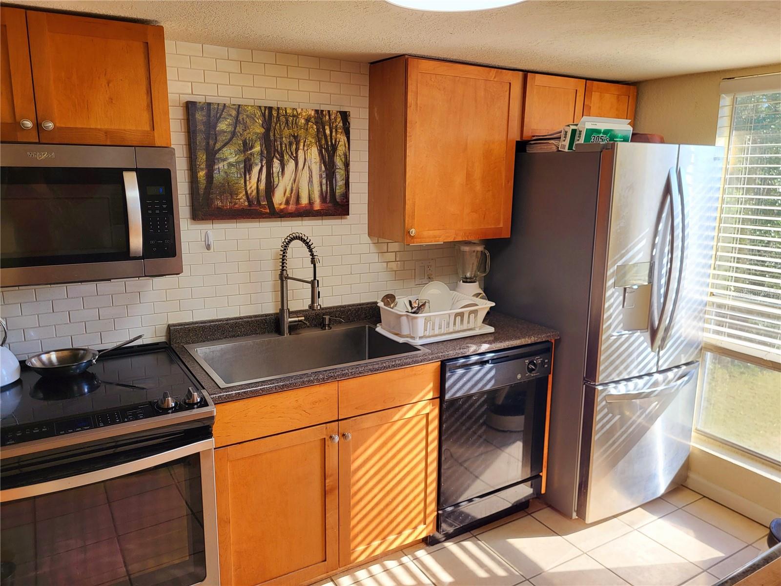 Image 15 of 27 For 1810 23rd Boulevard 114