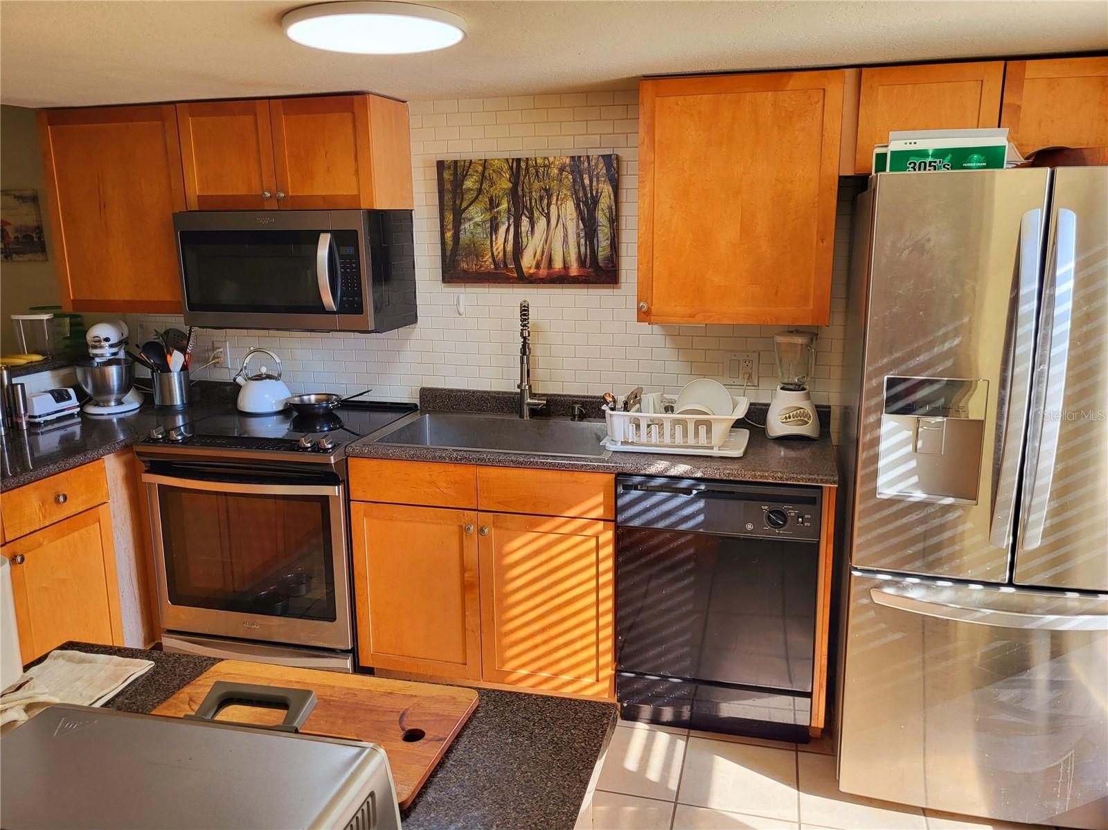 Image 6 of 27 For 1810 23rd Boulevard 114