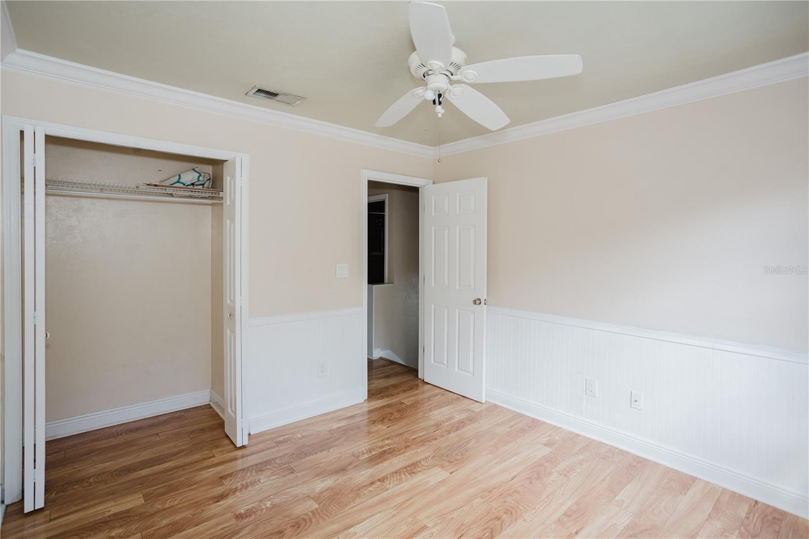Image 10 of 13 For 2302 73rd Terrace