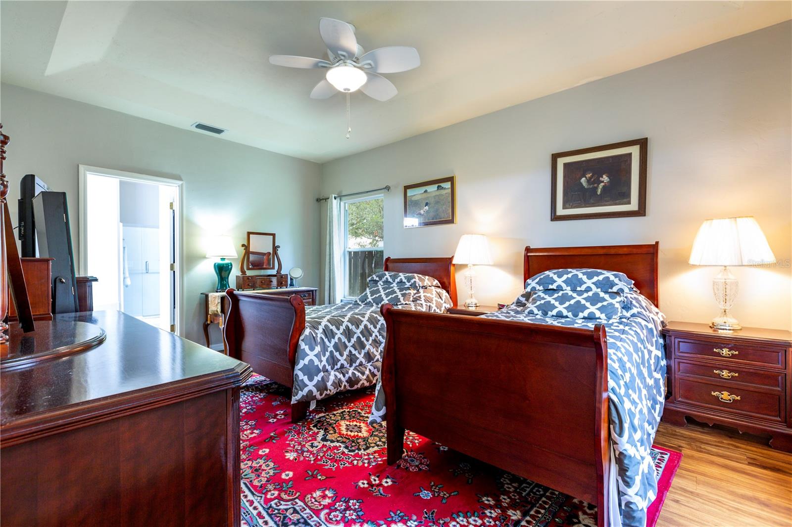Image 13 of 27 For 4527 34th Drive