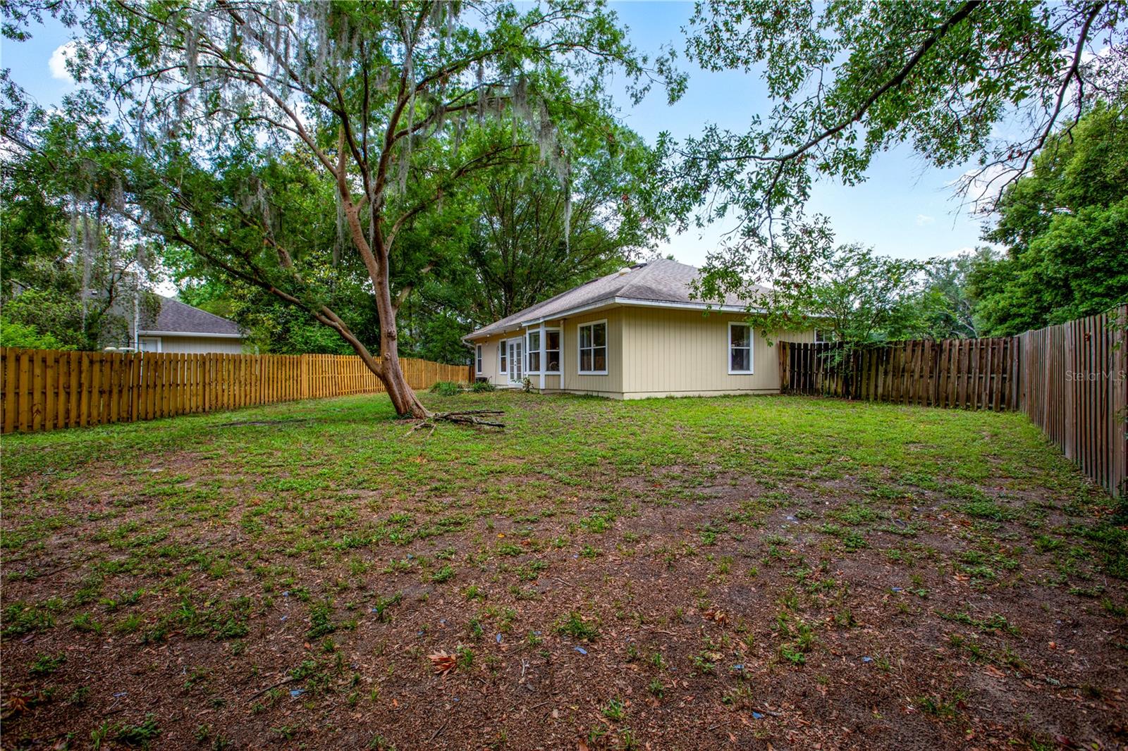 Image 22 of 27 For 4527 34th Drive