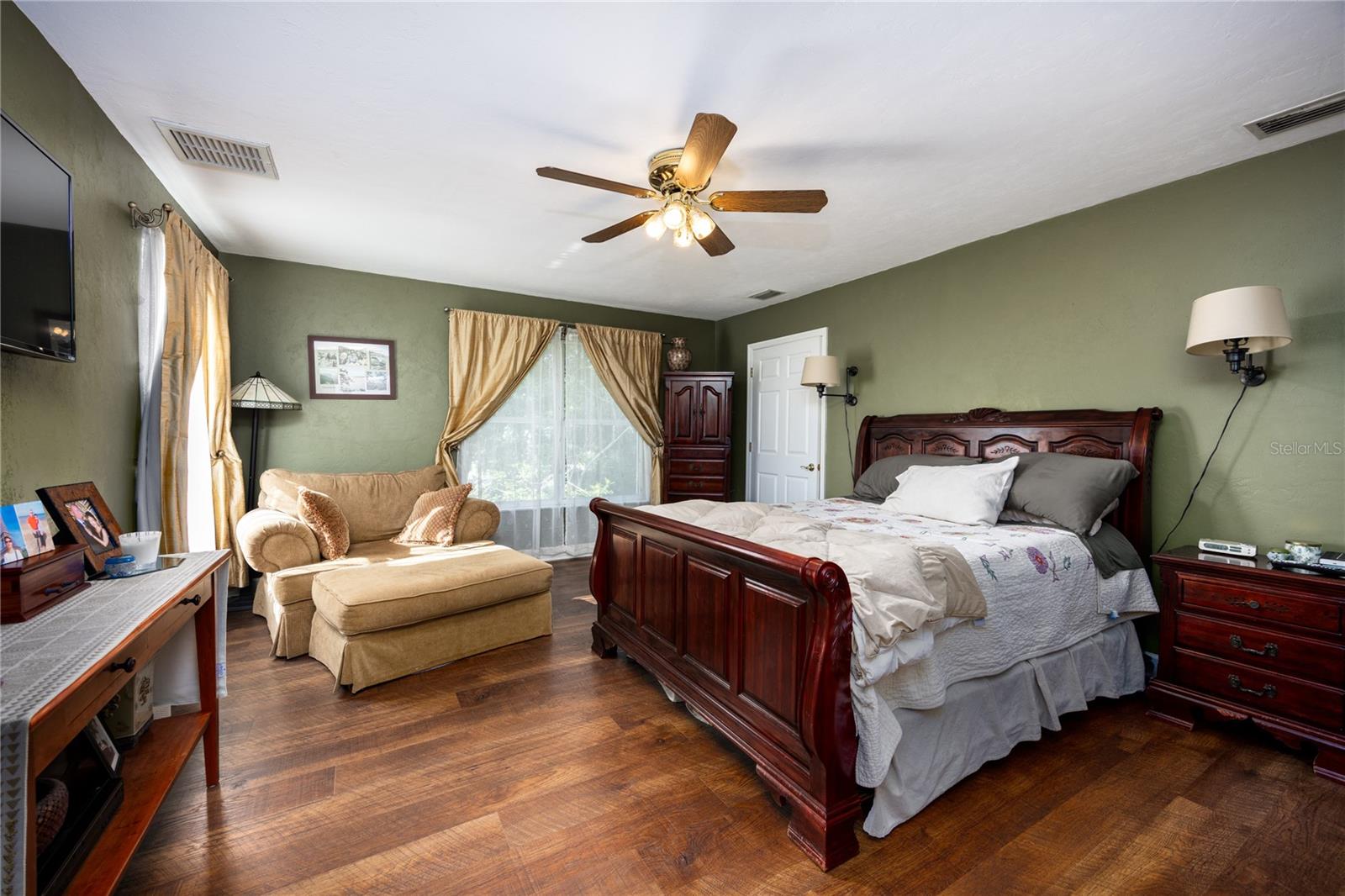 Image 65 of 100 For 4820 59th Street