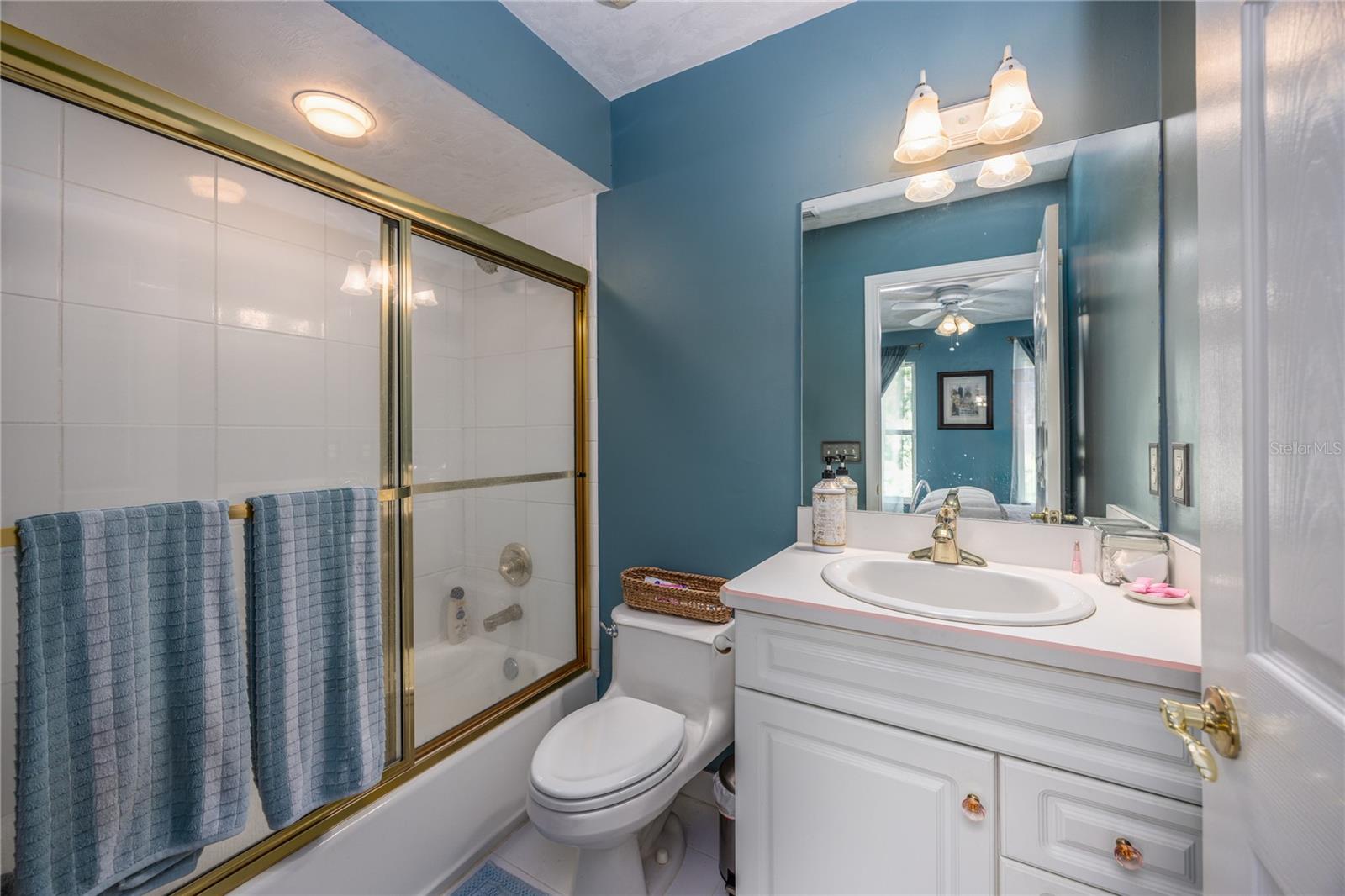 Image 77 of 100 For 4820 59th Street