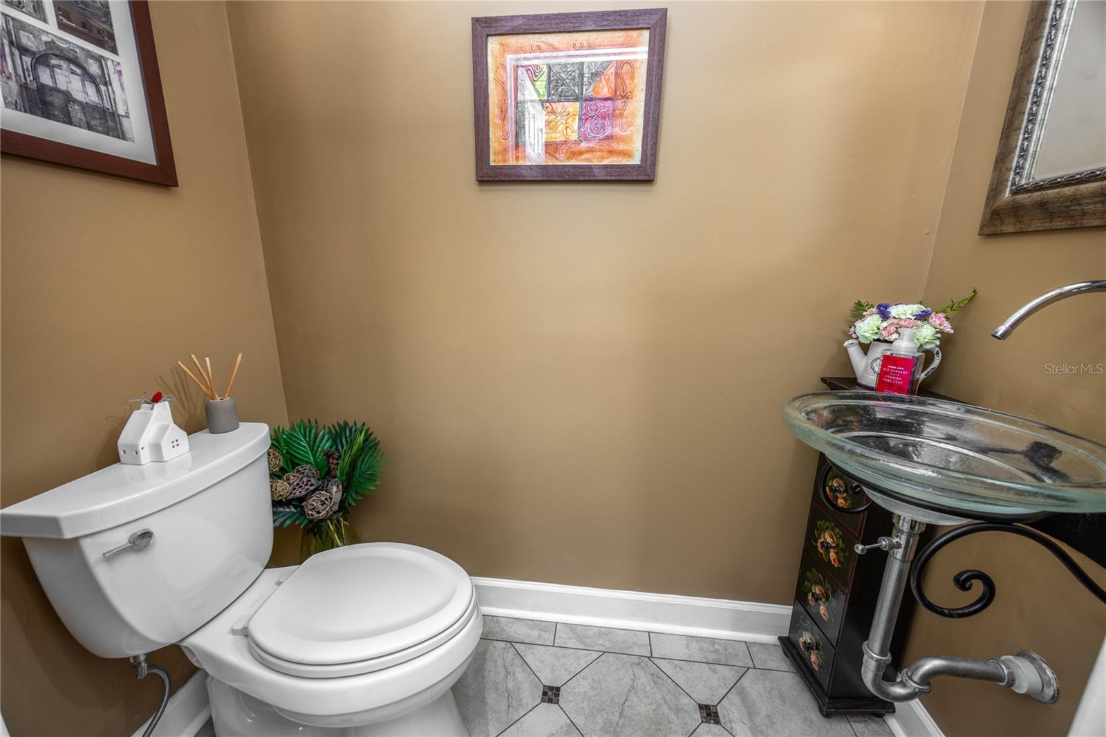 Image 9 of 100 For 4820 59th Street