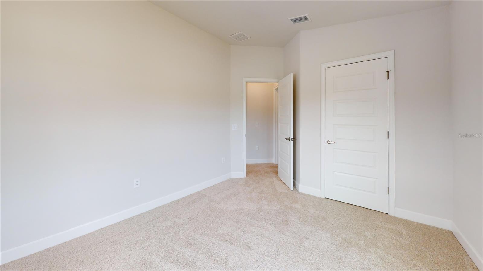 Image 10 of 26 For 3287 Iris Lane