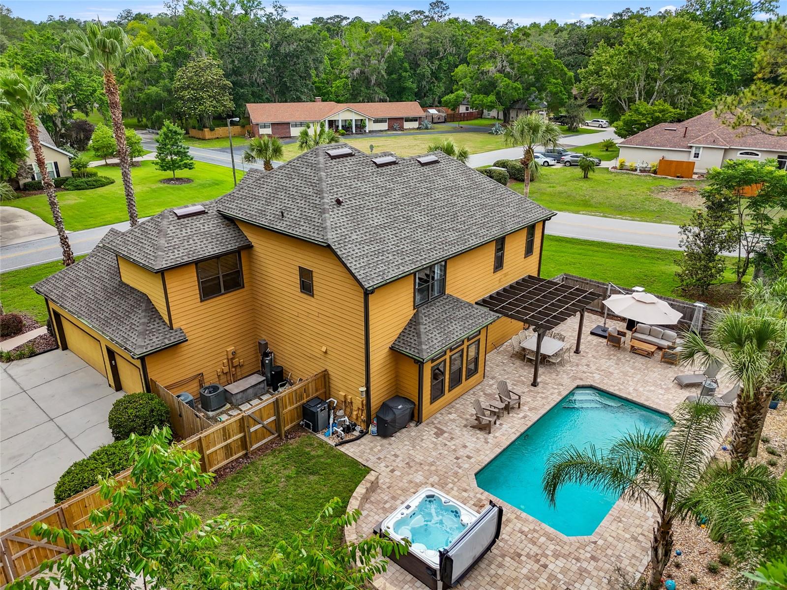 Image 3 of 54 For 11049 Creek Drive