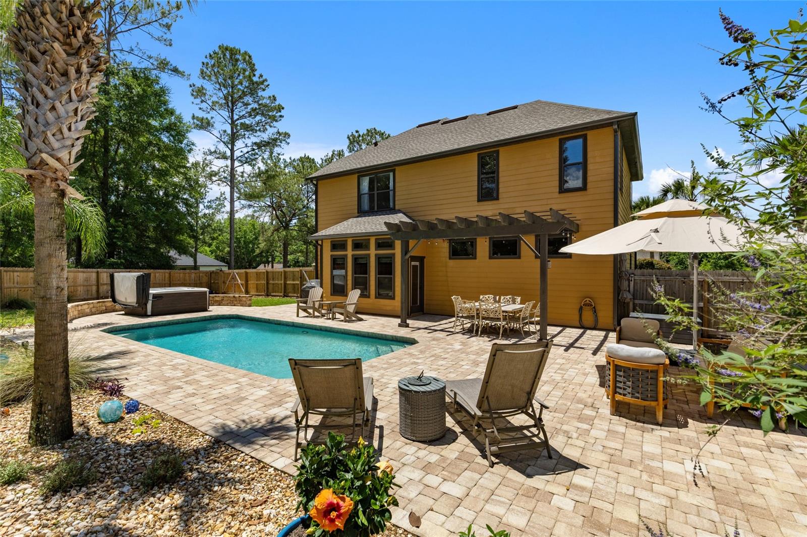 Image 31 of 54 For 11049 Creek Drive
