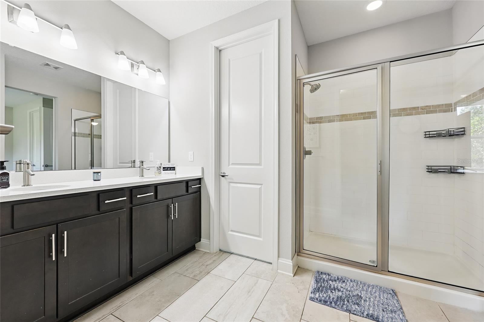 Image 22 of 52 For 1124 Persimmon Drive