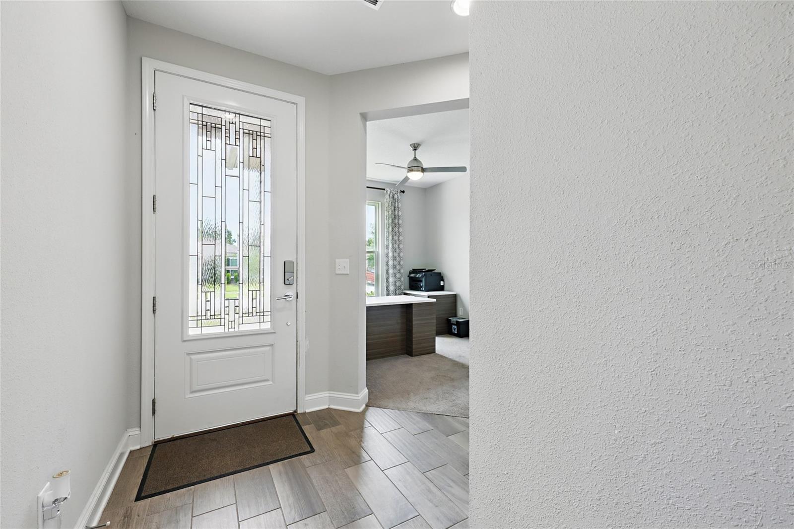 Image 6 of 52 For 1124 Persimmon Drive
