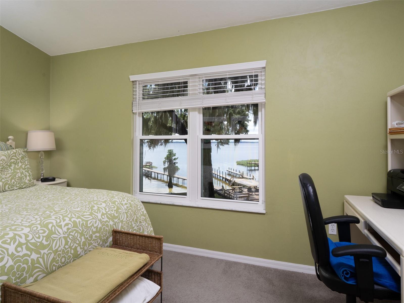 Image 15 of 32 For 21126 101st Avenue
