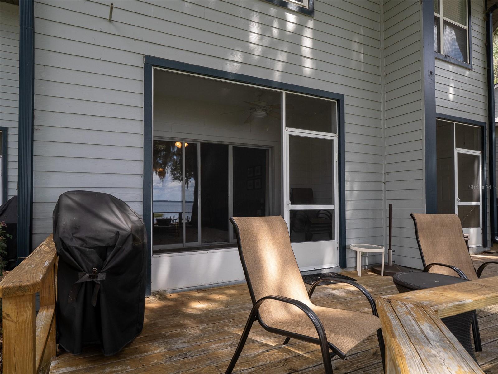 Image 31 of 32 For 21126 101st Avenue