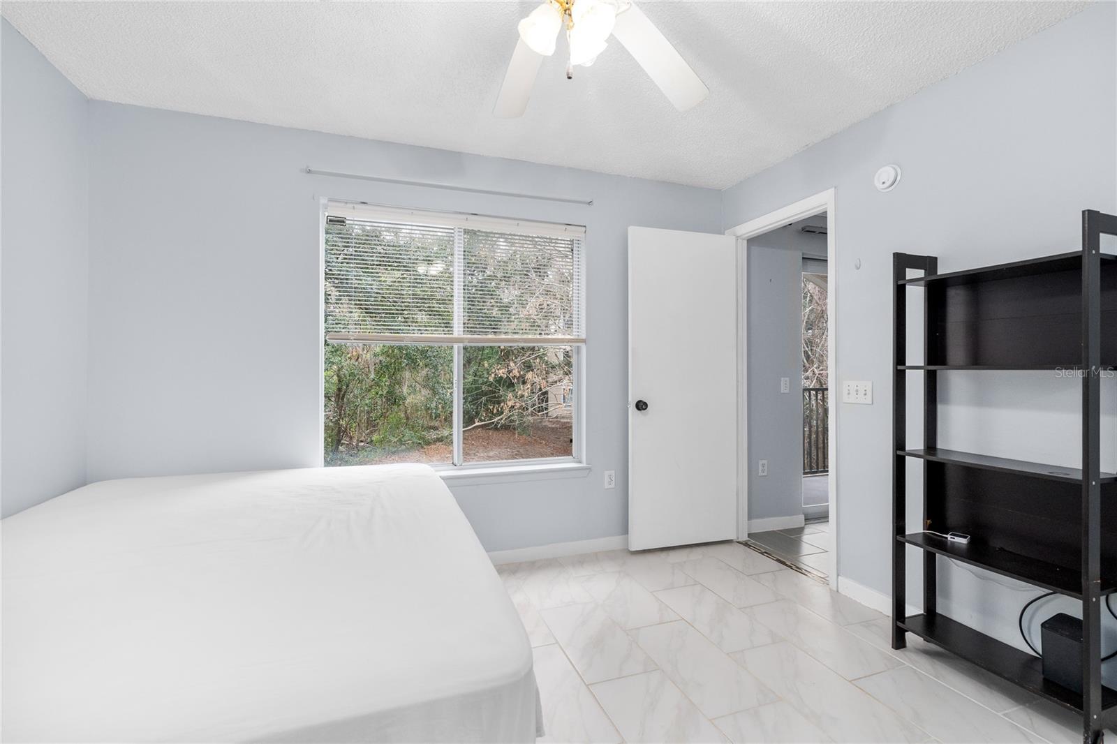Image 12 of 20 For 3921 34th Street 211