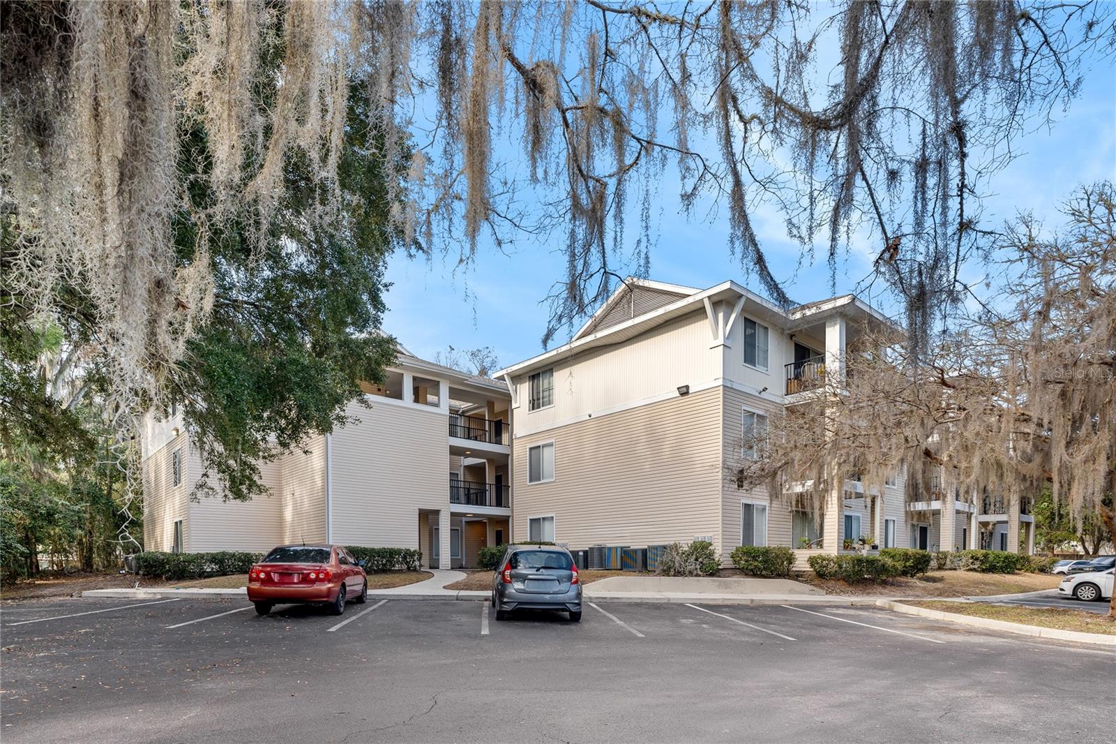 Image 20 of 20 For 3921 34th Street 211