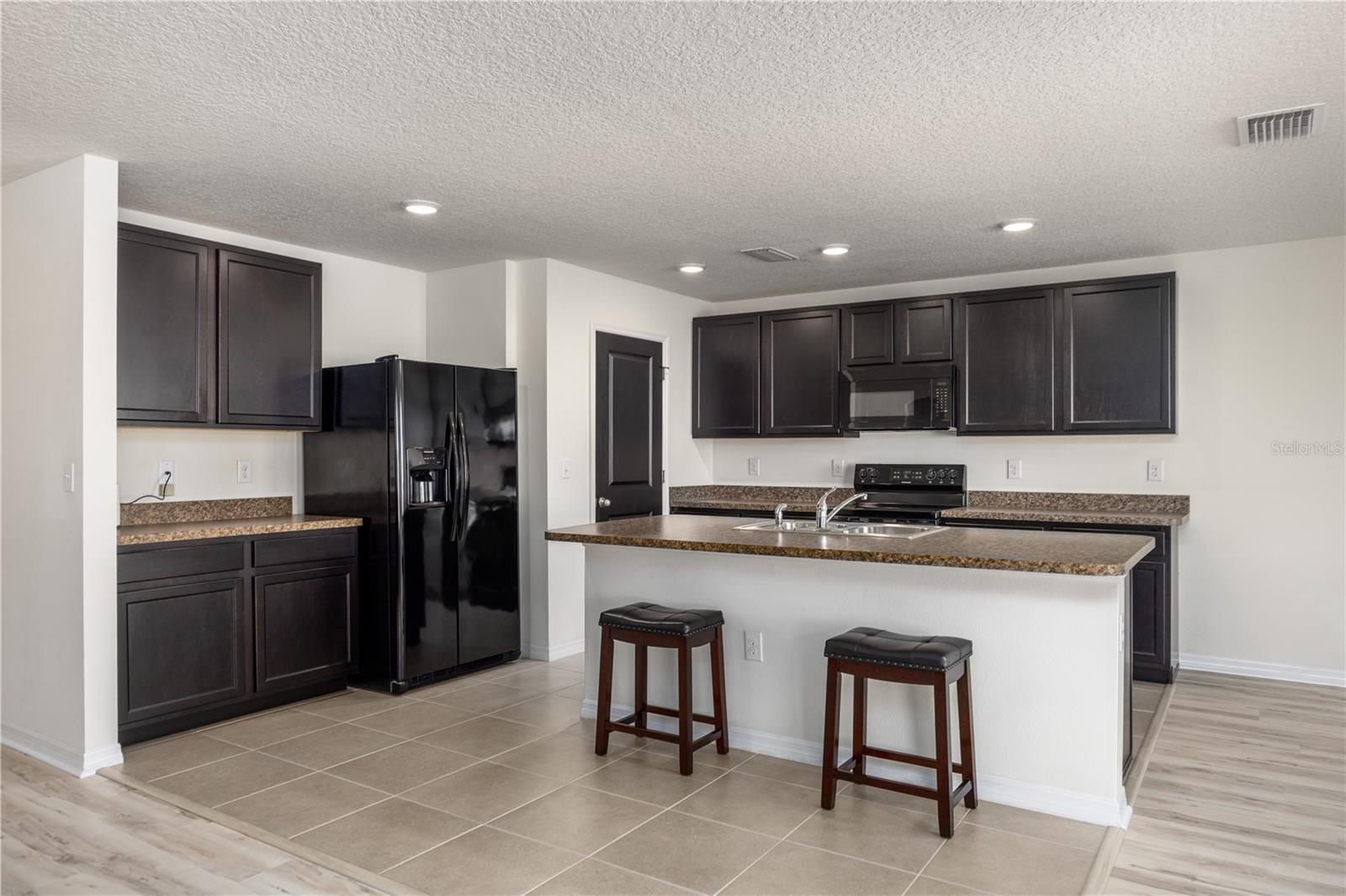 Image 23 of 46 For 19553 229th Street