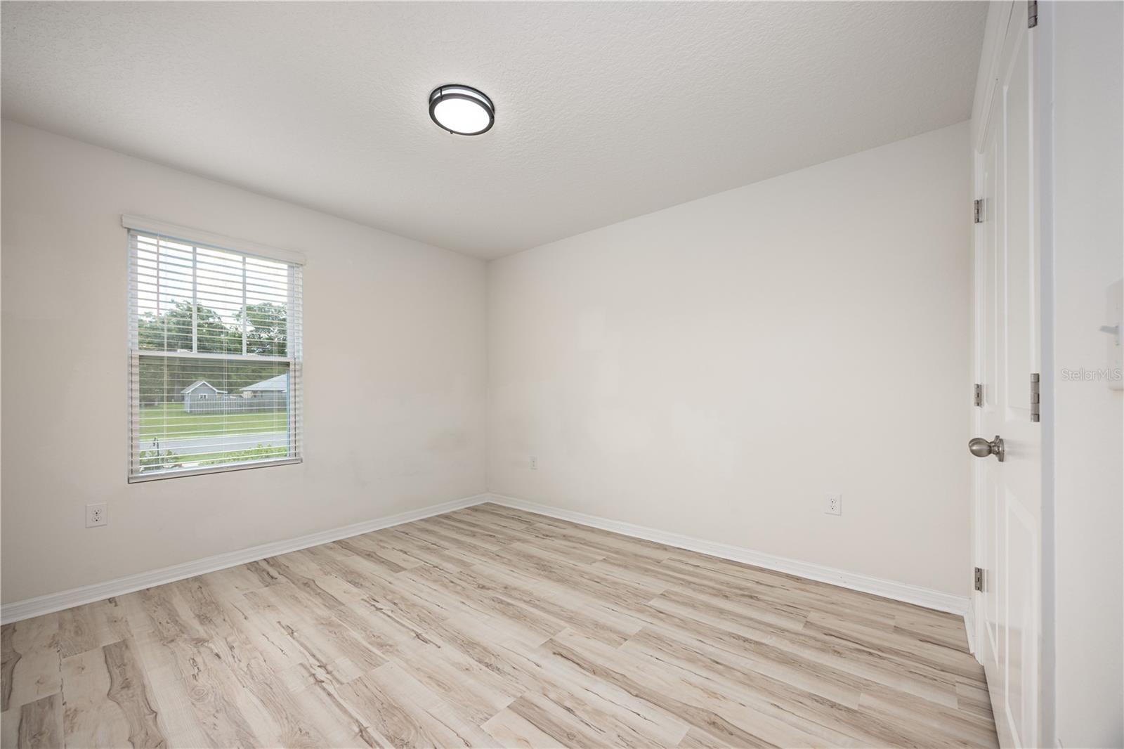 Image 35 of 46 For 19553 229th Street