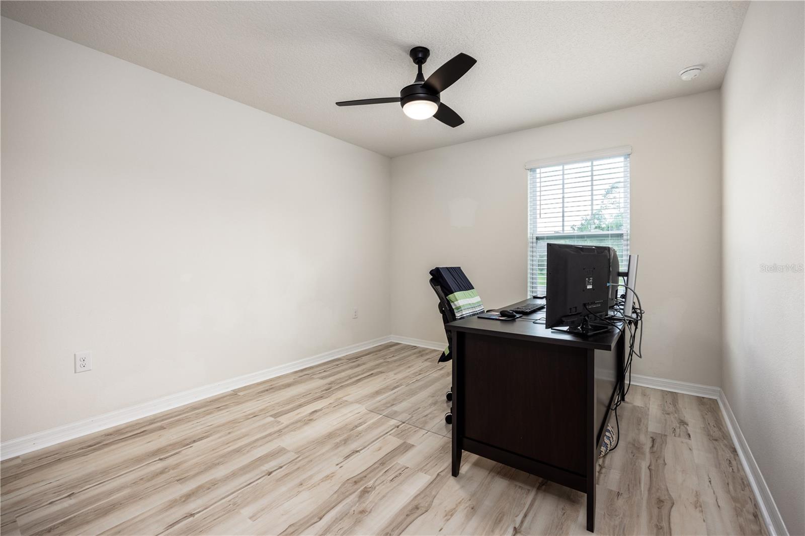Image 40 of 46 For 19553 229th Street